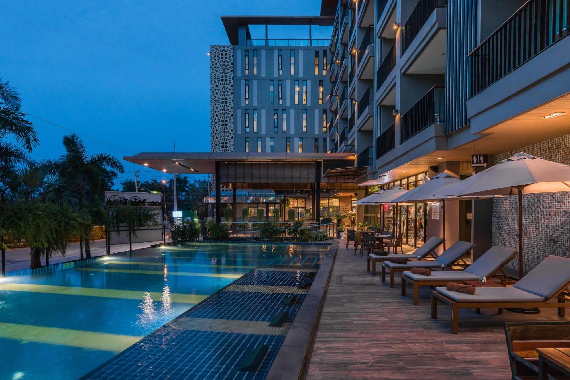 The Siamese Hotel Pattaya By Pcl Exteriör bild