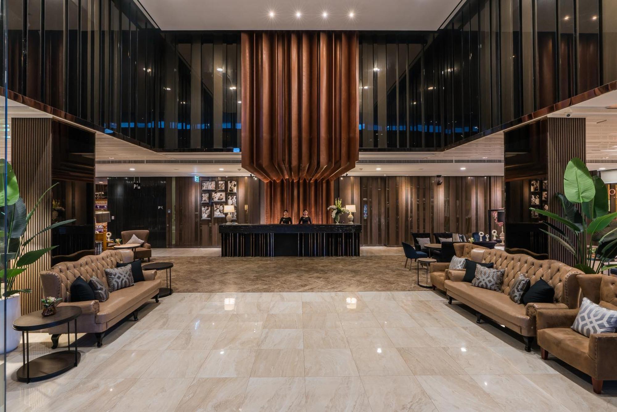 The Siamese Hotel Pattaya By Pcl Exteriör bild