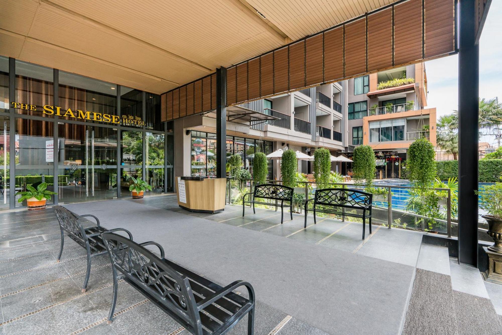 The Siamese Hotel Pattaya By Pcl Exteriör bild
