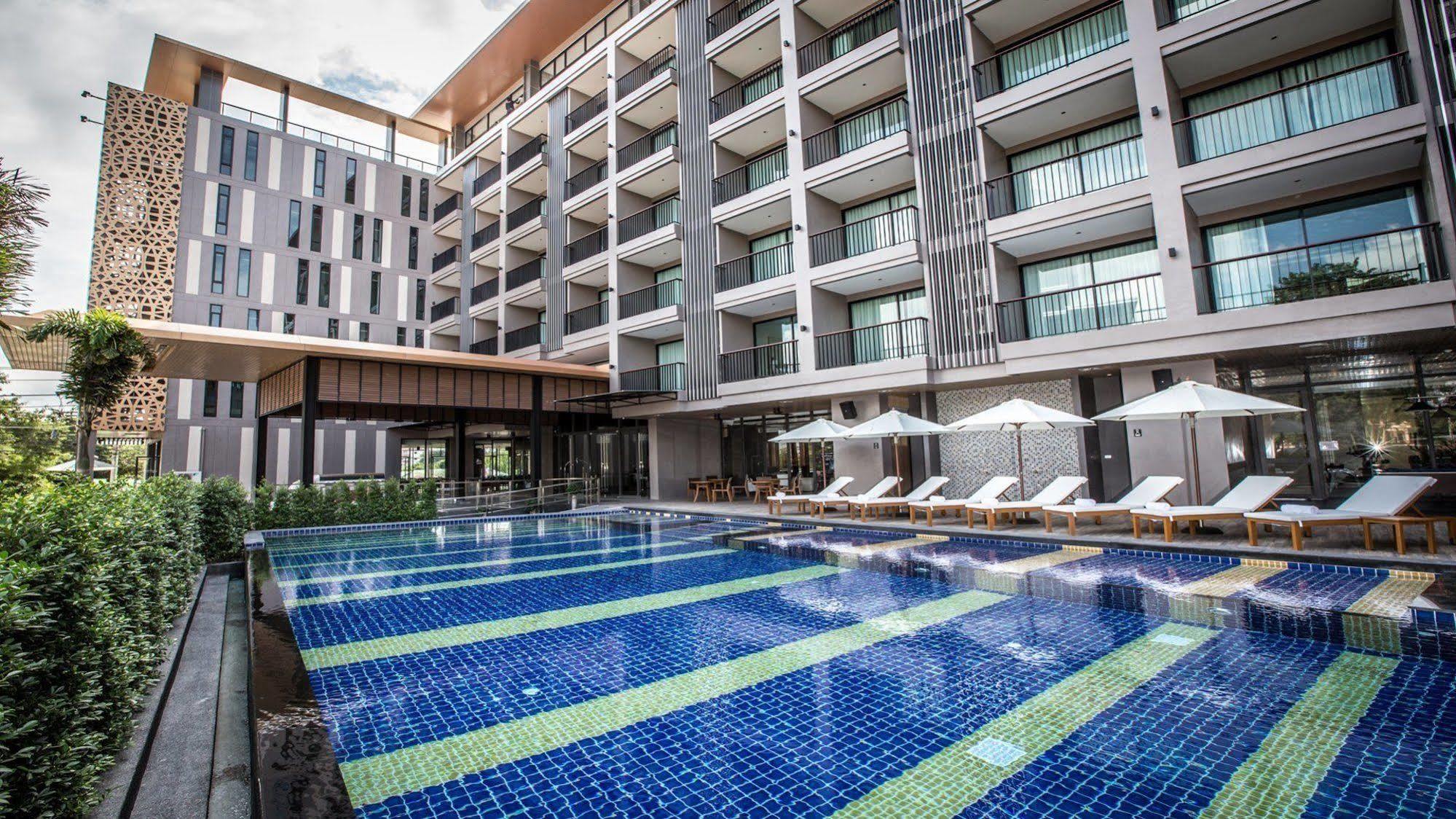 The Siamese Hotel Pattaya By Pcl Exteriör bild
